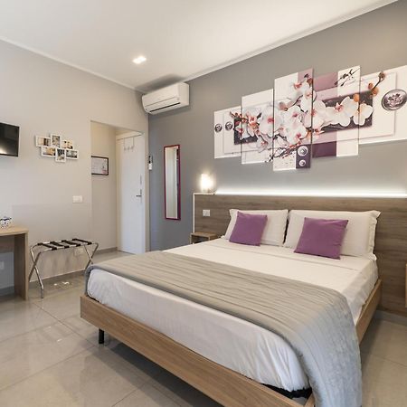 Affittacamere Orchidea For Tourists Hesperia Hosp Модена Екстериор снимка