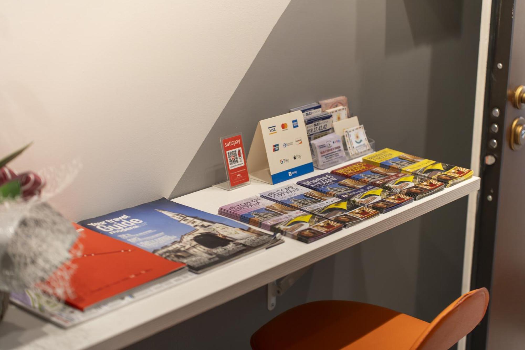 Affittacamere Orchidea For Tourists Hesperia Hosp Модена Екстериор снимка
