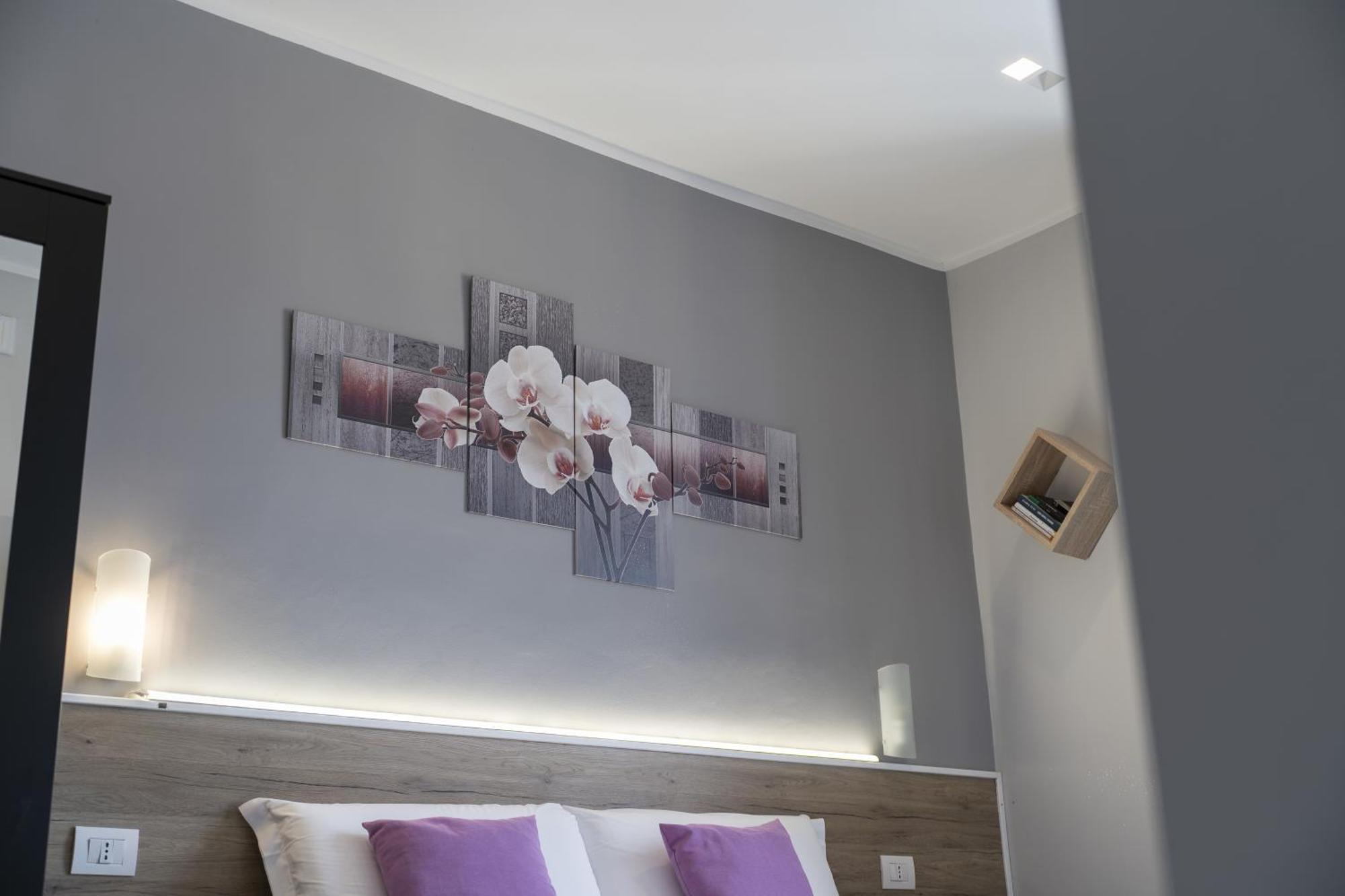 Affittacamere Orchidea For Tourists Hesperia Hosp Модена Екстериор снимка